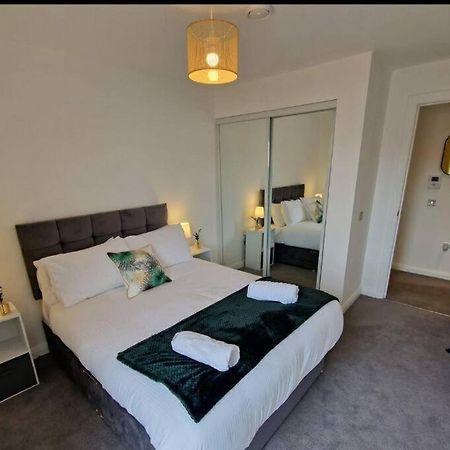 Modern Apartment, Sleeps 6, Belfast City Centre Exterior foto